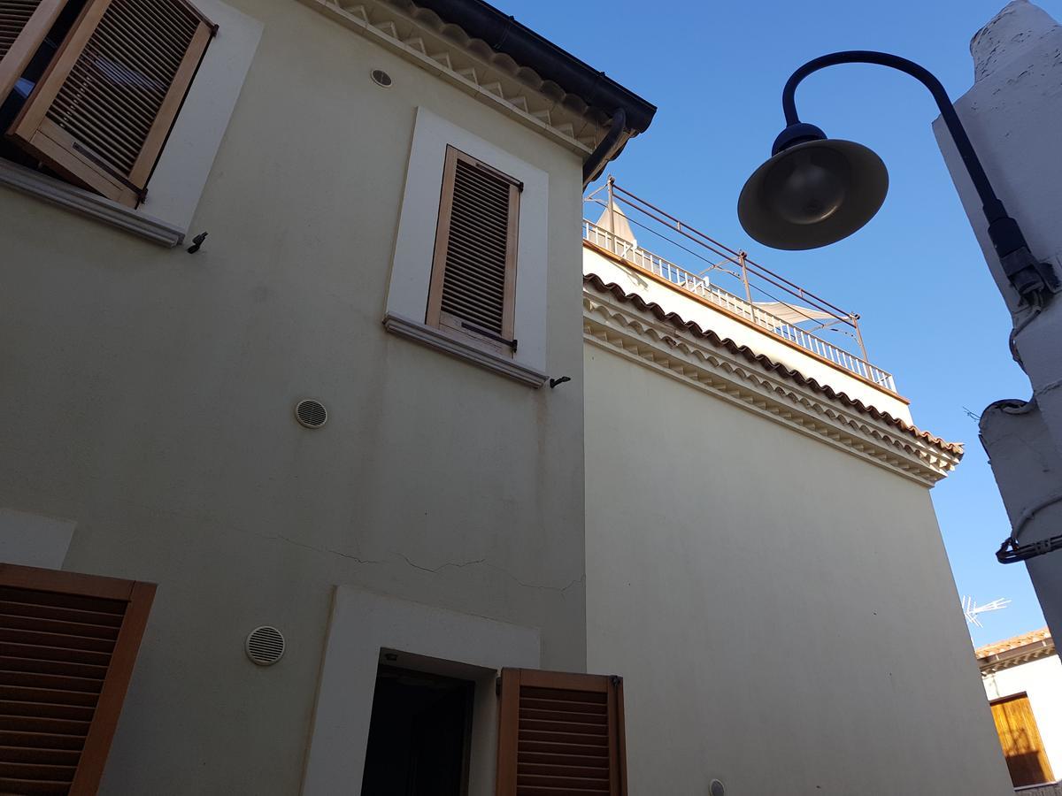 Residenza Borgo Antico Villa Termoli Buitenkant foto